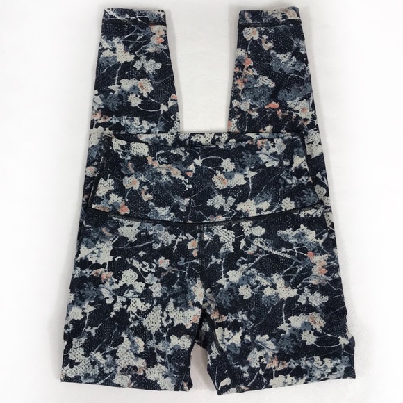 Lululemon Wunder Under Hi-rise tights - Picture 4 of 7